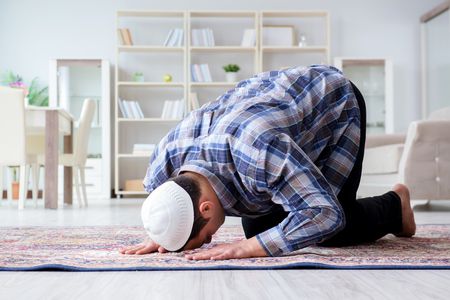 يسر الإسلام في الصلاة