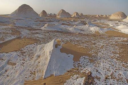 مصر ، عين السرو ، الوادي الجديد ، واحة الفرافرة ، الماء ، الصحراء البيضاء