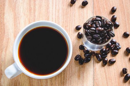 تأثير القهوة على كثافة العظام