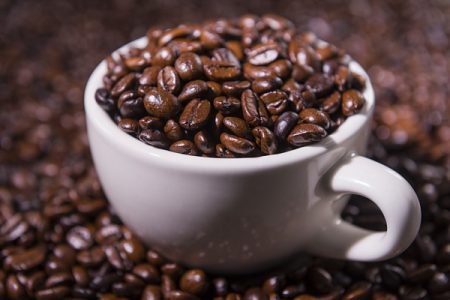 ما هي علاقة شرب القهوة بتثبيت الوزن