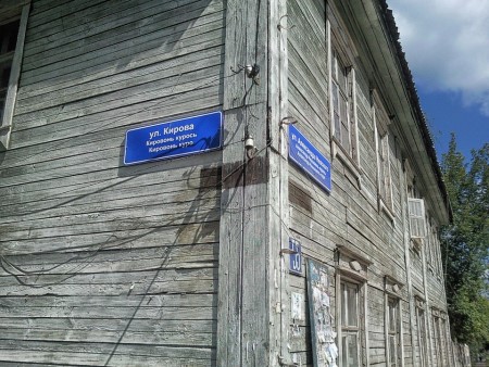 سارانسك ، روسيا ، متحف موردوفيا ، متحف الحروب ، حديقة بوشكين