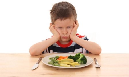 هل يجب على الطفل السمين إتباع حمية غذائية