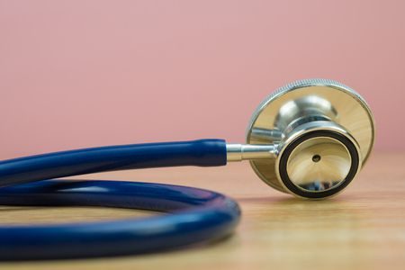 خلع الولادة, stethoscope , صورة