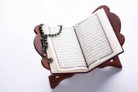 رمضان شهر القيام والصيام وتلاوة القرآن