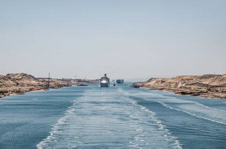 معلومات عن قناة السويس